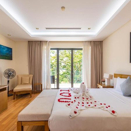 Emblem Sea 2 Bedroom Villas Da Nang Exterior foto
