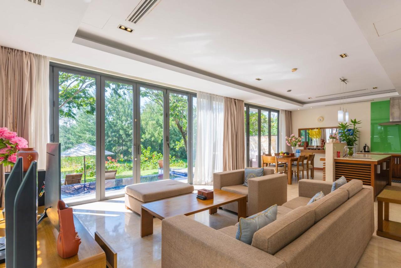 Emblem Sea 2 Bedroom Villas Da Nang Exterior foto