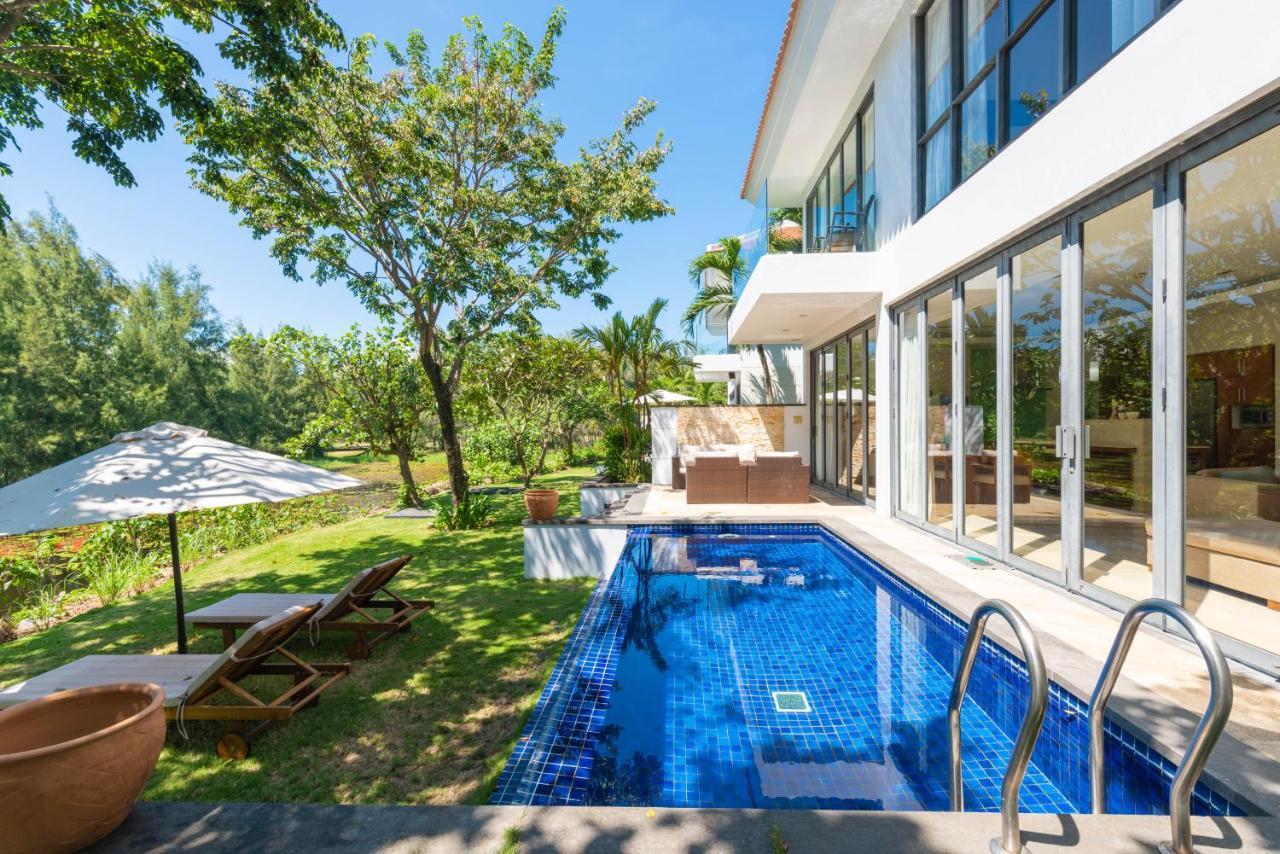Emblem Sea 2 Bedroom Villas Da Nang Exterior foto